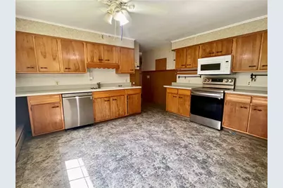 182 Highland Street, Woonsocket, RI 02895 - Photo 8