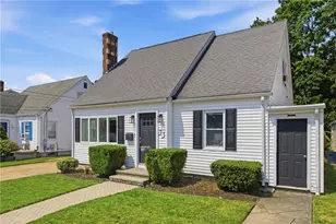 33 Sunset Terrace, Cranston, RI 02905 - Photo 20