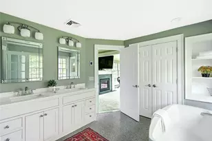 33 Meadowbrook Dr, Barrington, RI 02806 - Photo 12