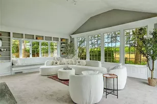 33 Meadowbrook Dr, Barrington, RI 02806 - Photo 4