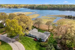 33 Meadowbrook Dr, Barrington, RI 02806 - Photo 28