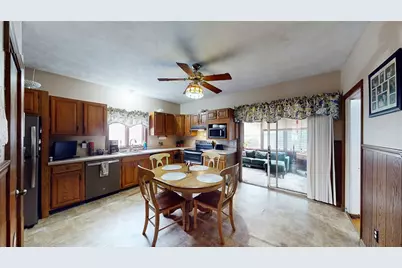 88 Brown Street, Pawtucket, RI 02860 - Photo 14