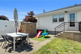 8 Longvue Ave, Westerly, RI 02891 - Photo 40