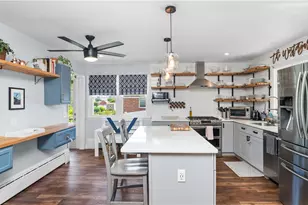 8 Longvue Ave, Westerly, RI 02891 - Photo 14