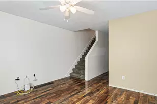 52 America St, Providence, RI 02903 - Photo 4