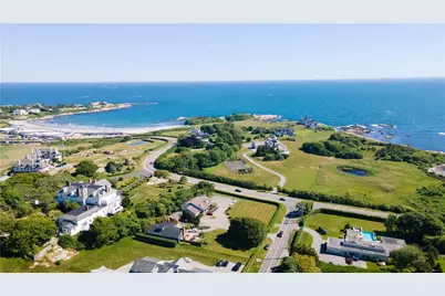 228 Carroll Avenue, Newport, RI 02840 - Photo 8