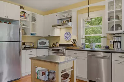 30 Boulevard, Middletown, RI 02842 - Photo 28