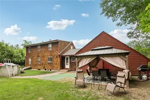 345 Central St, Burrillville, RI 02830 - Photo 18