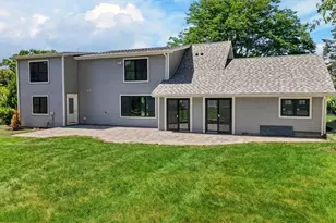 61 Applegate Rd, Cranston, RI 02920 - Photo 38