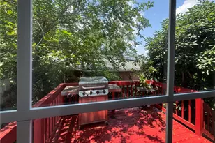 41 Harmony Dr, Providence, RI 02909 - Photo 12