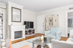 36 Kay St, Newport, RI 02840 - Photo 12