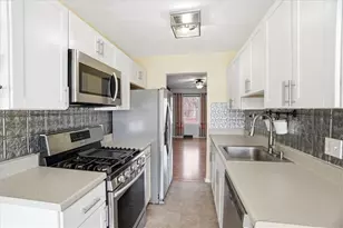 200 Heroux Blvd, Cumberland, RI 02864 - Photo 8