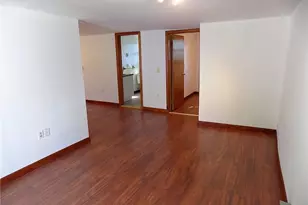 121 Oak St, Westerly, RI 02891 - Photo 12