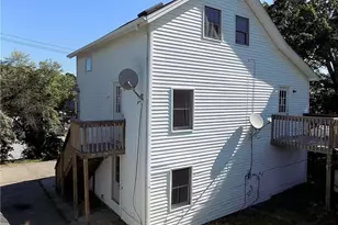 121 Oak St, Westerly, RI 02891 - Photo 2