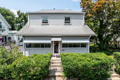 78 Darlingdale Avenue, Pawtucket, RI 02861 - Photo 1