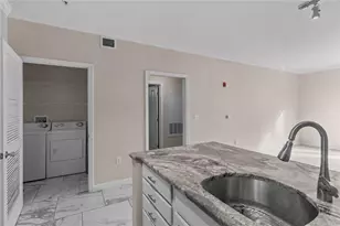 1000 Providence Pl, Providence, RI 02903 - Photo 4