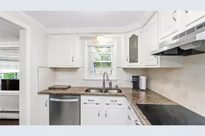 63 Heroux Boulevard, Cumberland, RI 02864 - Photo 24