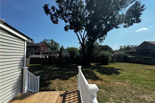 12 Hunter St, Warwick, RI 02889 - Photo 20