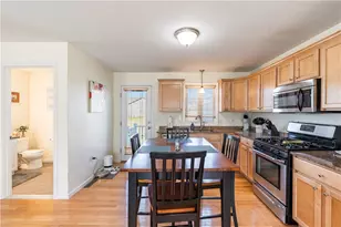 27 Streamview Dr, Cumberland, RI 02864 - Photo 8