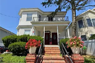 104 Oakland Ave, Providence, RI 02908 - Photo 1