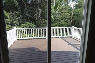 35 Glendale Rd, Tiverton, RI 02787 - Photo 10