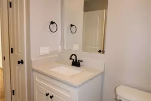 37 Glendale Rd, Tiverton, RI 02787 - Photo 16