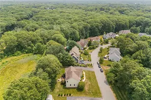 128 Windmill Dr, South Kingstown, RI 02879 - Photo 46
