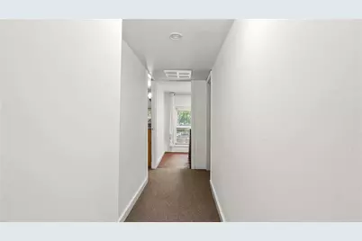 551 Pond Street, Woonsocket, RI 02895 - Photo 26