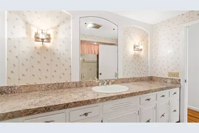 20 Oak Dell Circle, East Greenwich, RI 02818 - Photo 32