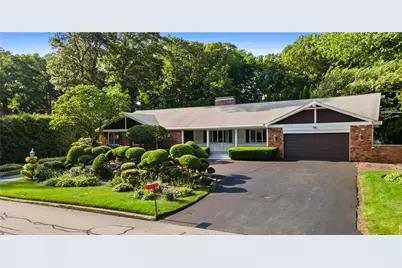 20 Oak Dell Circle, East Greenwich, RI 02818 - Photo 2
