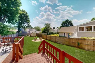 32 S Fair St, Warwick, RI 02888 - Photo 28