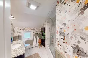 32 S Fair St, Warwick, RI 02888 - Photo 22