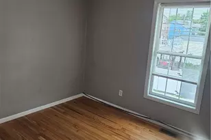 80 Unit St, Providence, RI 02909 - Photo 4
