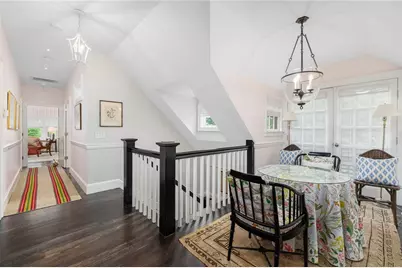 33 Beacon Hill Road, Newport, RI 02840 - Photo 8