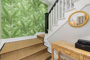 33 Beacon Hill Rd, Newport, RI 02840 - Photo 6