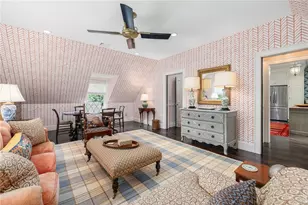 33 Beacon Hill Rd, Newport, RI 02840 - Photo 10