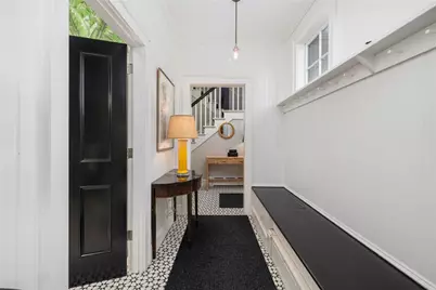33 Beacon Hill Road, Newport, RI 02840 - Photo 4