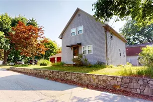 25 Phillip St, Coventry, RI 02816 - Photo 2