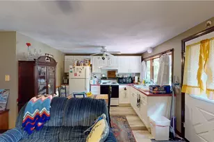 25 Phillip St, Coventry, RI 02816 - Photo 10