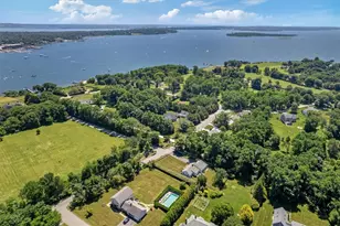 180 Poppasquash Rd, Bristol, RI 02809 - Photo 30