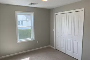 500 Mendon Rd, Cumberland, RI 02864 - Photo 4