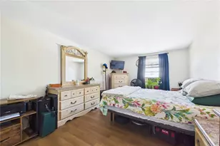 200 Woodlawn Ave, North Providence, RI 02904 - Photo 14