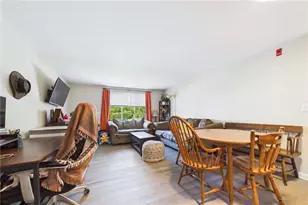 200 Woodlawn Ave, North Providence, RI 02904 - Photo 8