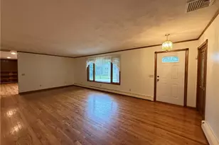 161 Council Rock Rd, Cranston, RI 02921 - Photo 8