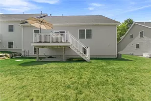 30 Silas Hl Wy, Exeter, RI 02822 - Photo 2