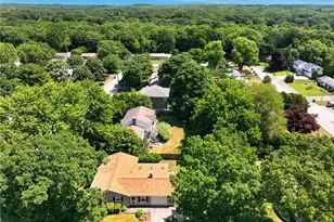 1 Teakwood Dr, Cumberland, RI 02864 - Photo 12