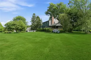 131 Taylor Rd, Portsmouth, RI 02871 - Photo 22