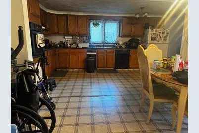 73 Benedict Street, Providence, RI 02907 - Photo 14