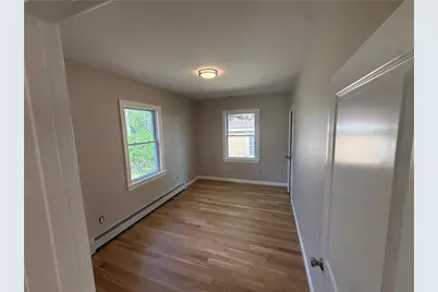 63 Shore Road, East Providence, RI 02915 - Photo 10