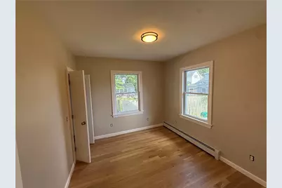 63 Oak Avenue, East Providence, RI 02915 - Photo 8